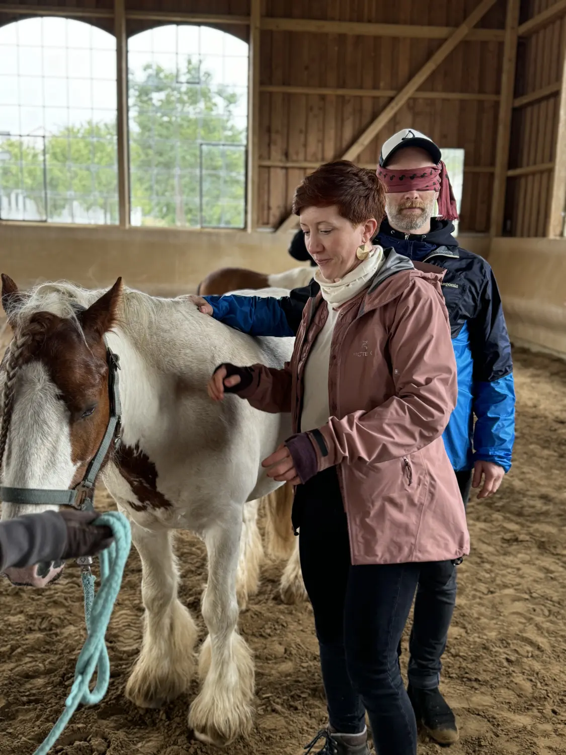 Mann , Frau und pferd von HORSAYA 